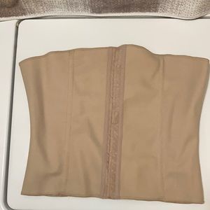 Squeem waist cincher in nude, size L.